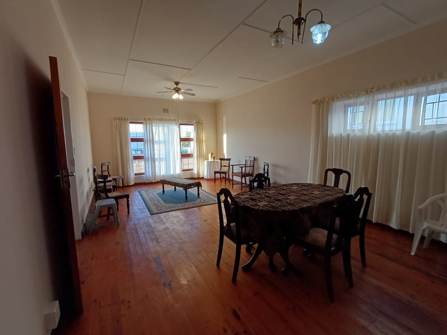 To Let 3 Bedroom Property for Rent in Albertinia Western Cape